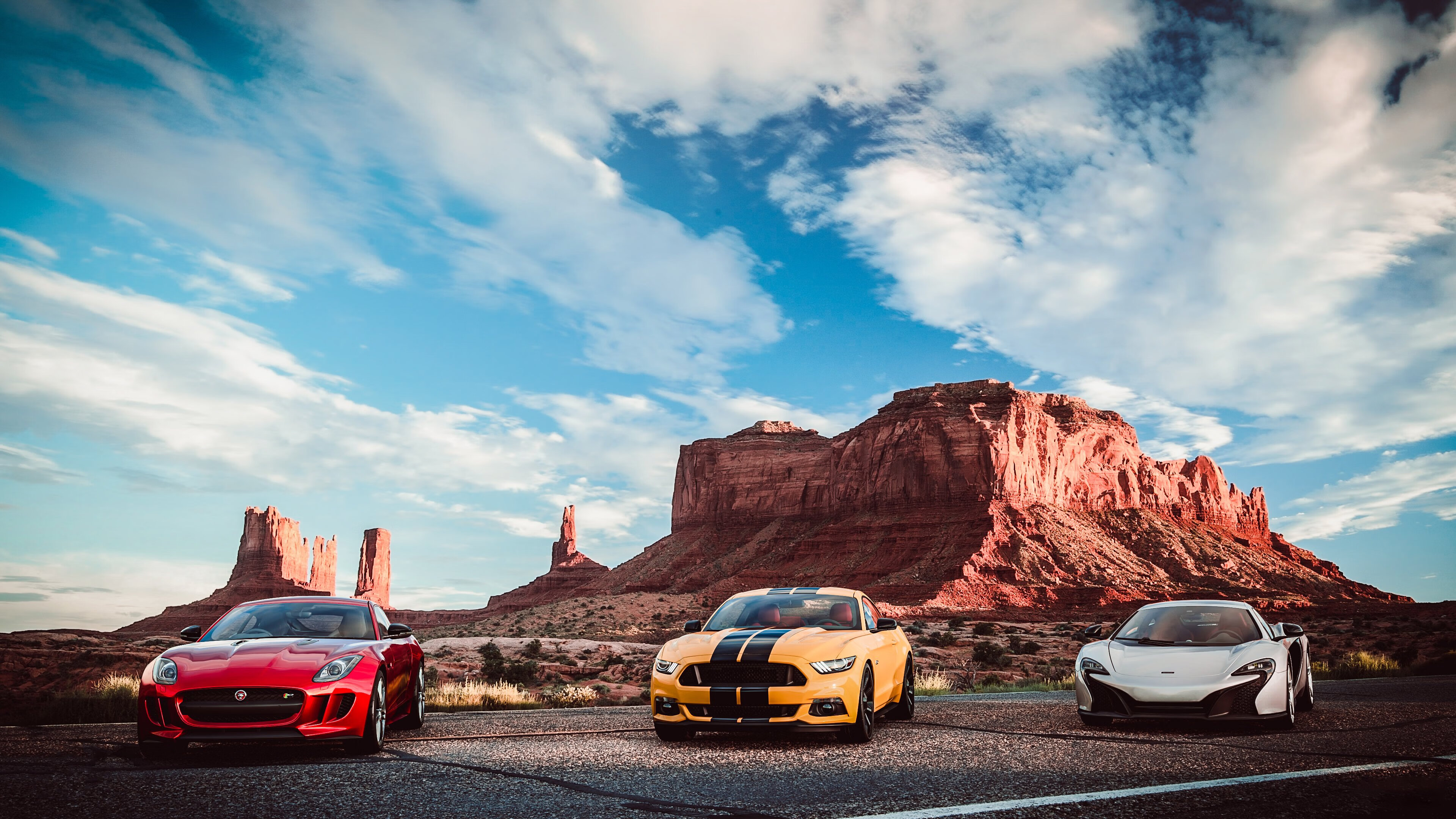 劲敌对决,场上球员力拼荣誉胜利,劲敌的劲是什么意思