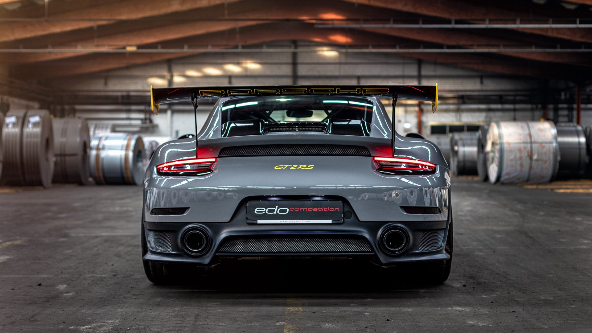 巴塞罗那主场3-0战胜马德里竞技,取得胜利,巴塞罗那vs马德里竞技视频直播